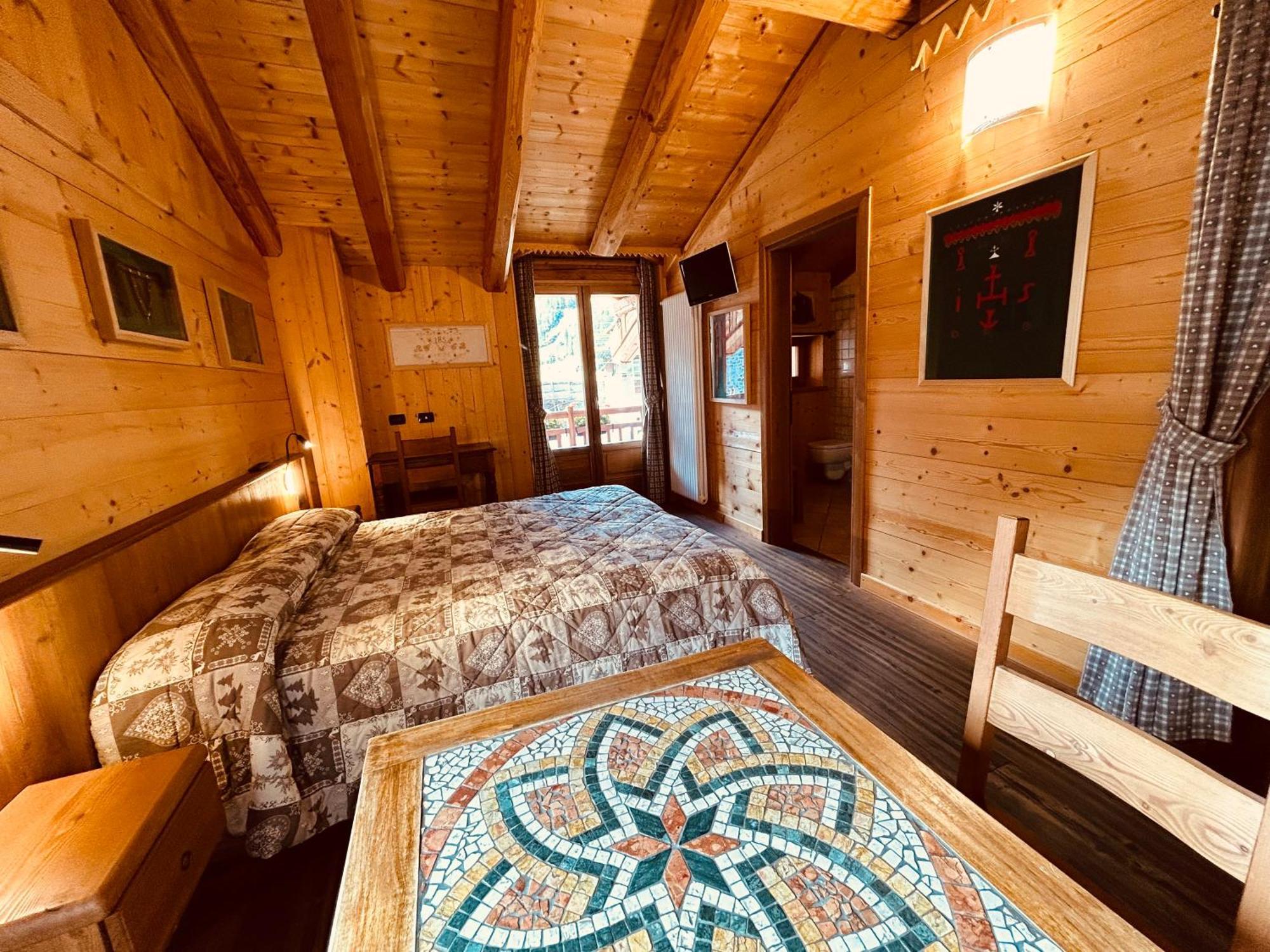 Hibou Chambres - Когне Екстериор снимка
